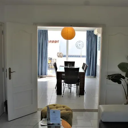 Vila Casa Colorida