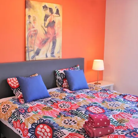 Casa Colorida Vila *