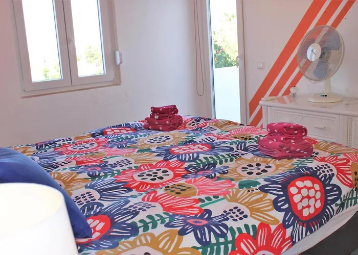 Casa Colorida Villa Porches (Algarve)